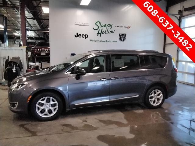 used 2017 Chrysler Pacifica car, priced at $12,987