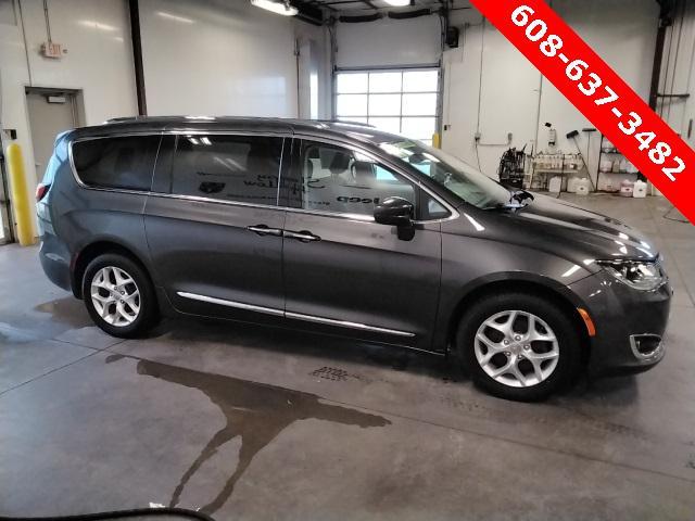 used 2017 Chrysler Pacifica car, priced at $14,487