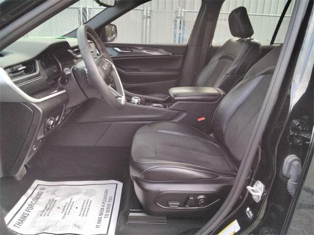 used 2023 Jeep Grand Cherokee car, priced at $32,993