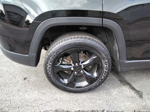 used 2023 Jeep Grand Cherokee car, priced at $32,993