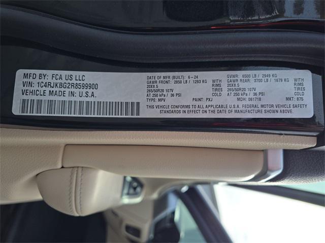 used 2024 Jeep Grand Cherokee L car, priced at $36,684