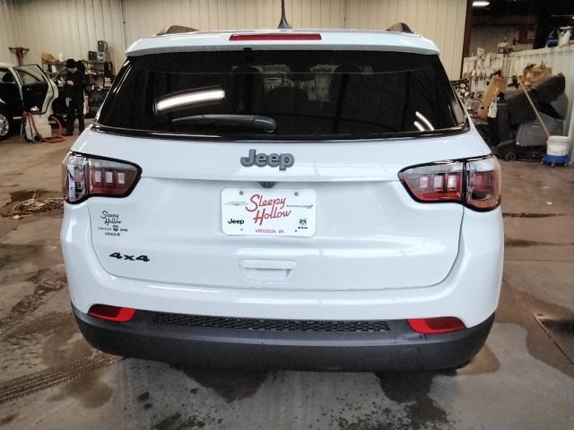 new 2025 Jeep Compass car, priced at $31,400