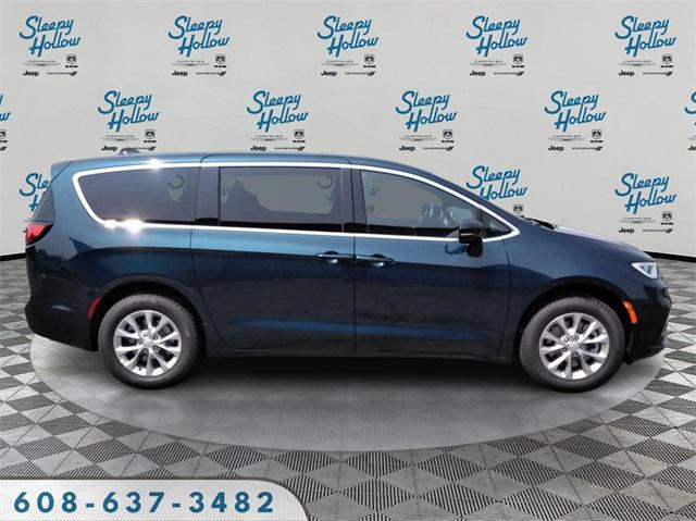 new 2025 Chrysler Pacifica car, priced at $47,935