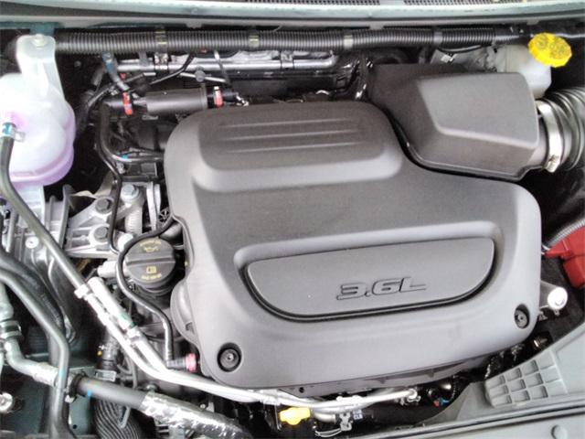 new 2025 Chrysler Pacifica car, priced at $47,935