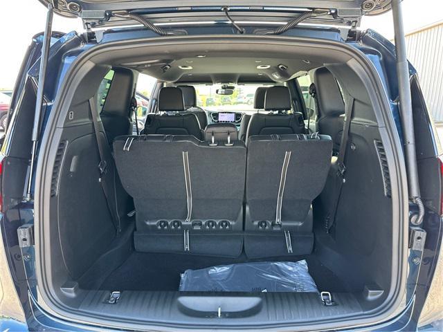 new 2025 Chrysler Pacifica car, priced at $49,215