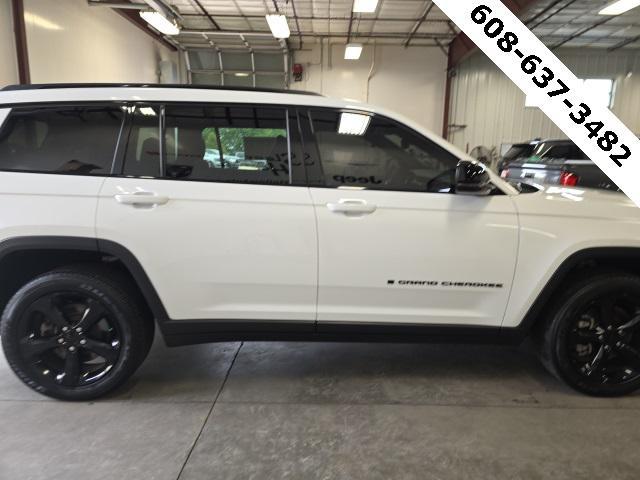 used 2023 Jeep Grand Cherokee L car, priced at $38,983