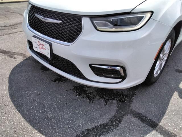used 2021 Chrysler Pacifica car, priced at $22,481