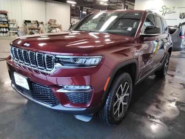 new 2025 Jeep Grand Cherokee car, priced at $46,938