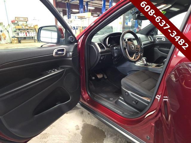 used 2017 Jeep Grand Cherokee car, priced at $13,497