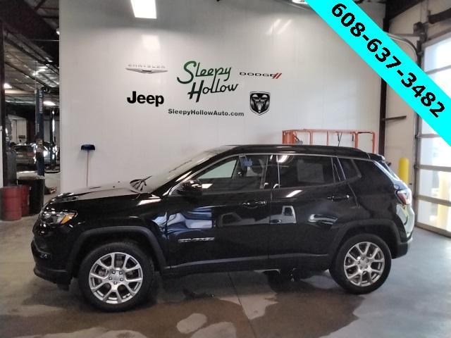 used 2022 Jeep Compass car, priced at $23,292