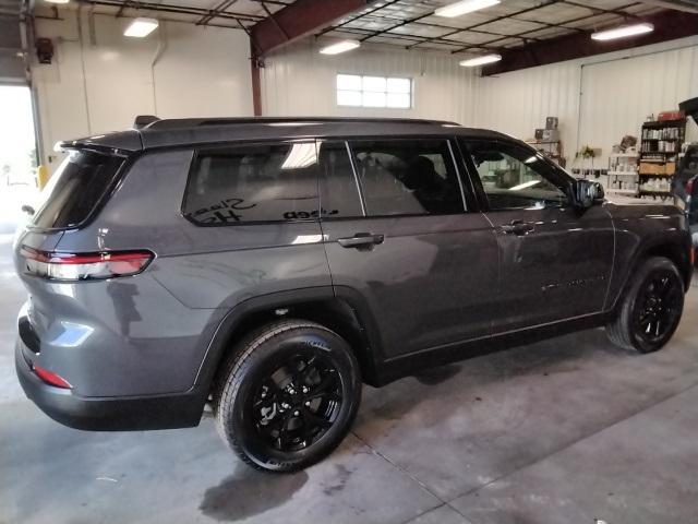 new 2024 Jeep Grand Cherokee L car, priced at $48,159