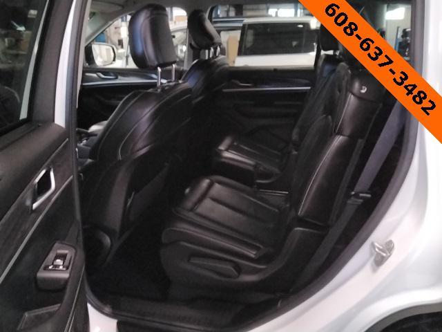 used 2023 Jeep Grand Cherokee L car, priced at $38,993