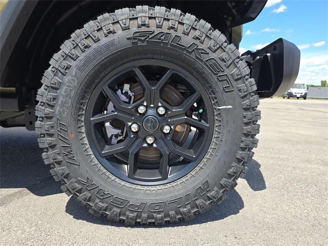 new 2025 Jeep Wrangler car, priced at $52,975