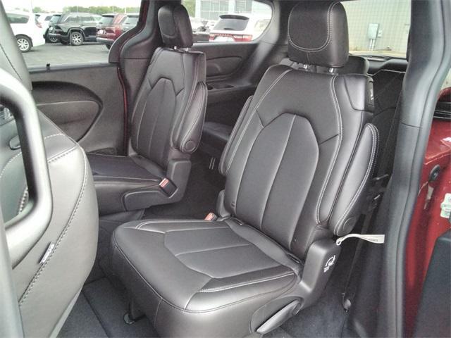 new 2026 Chrysler Pacifica car, priced at $46,956