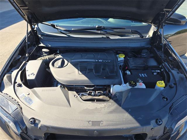 used 2019 Jeep Cherokee car, priced at $21,489