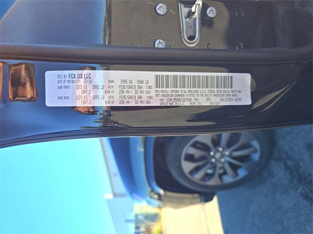 used 2019 Jeep Cherokee car, priced at $21,489