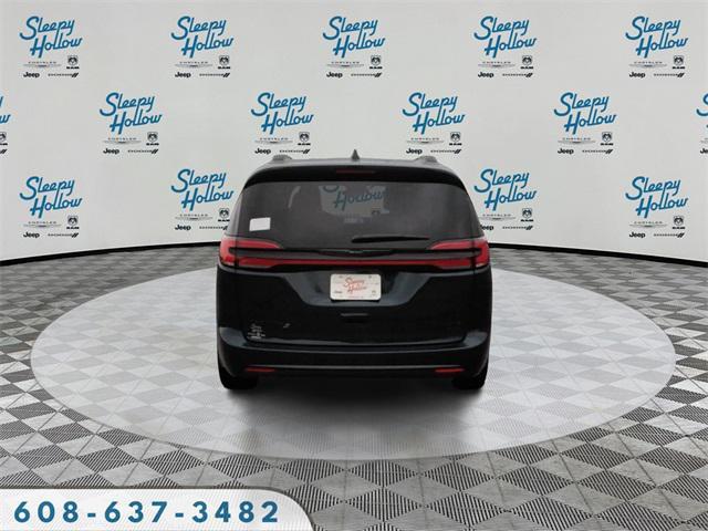 new 2025 Chrysler Pacifica car, priced at $54,589