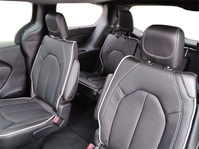 new 2025 Chrysler Pacifica car, priced at $54,589