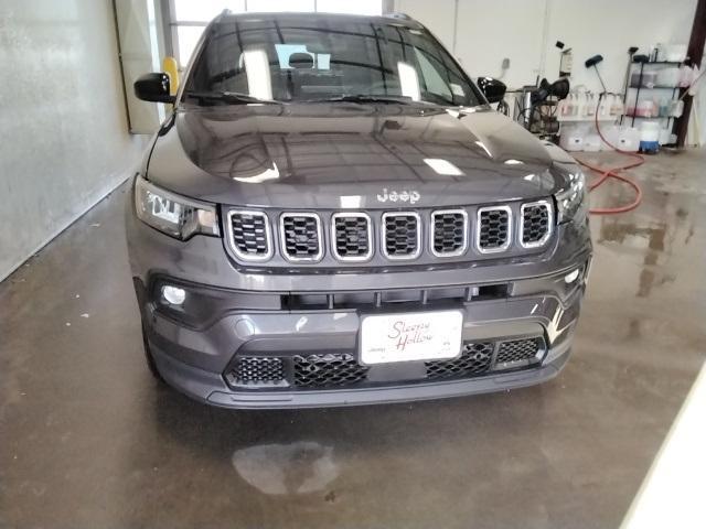 new 2024 Jeep Compass car, priced at $33,500