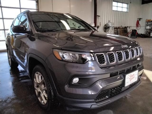 new 2024 Jeep Compass car, priced at $33,500