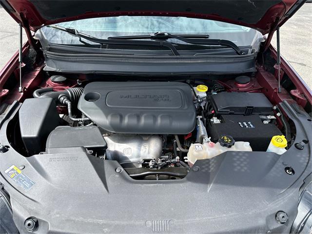 used 2020 Jeep Cherokee car, priced at $19,990