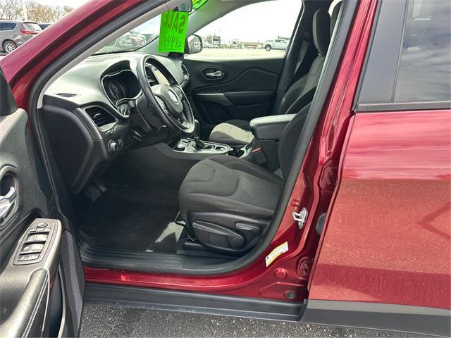 used 2020 Jeep Cherokee car, priced at $19,990