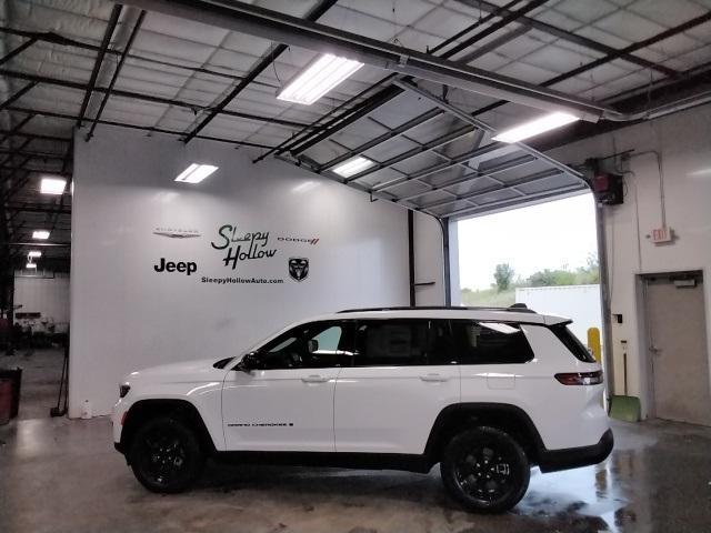 new 2024 Jeep Grand Cherokee L car, priced at $47,623