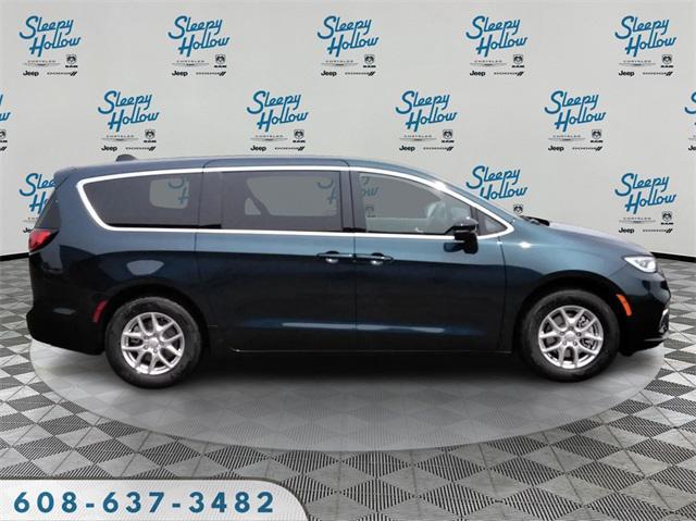 new 2025 Chrysler Pacifica car, priced at $44,940