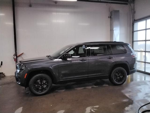 new 2025 Jeep Grand Cherokee L car, priced at $47,283