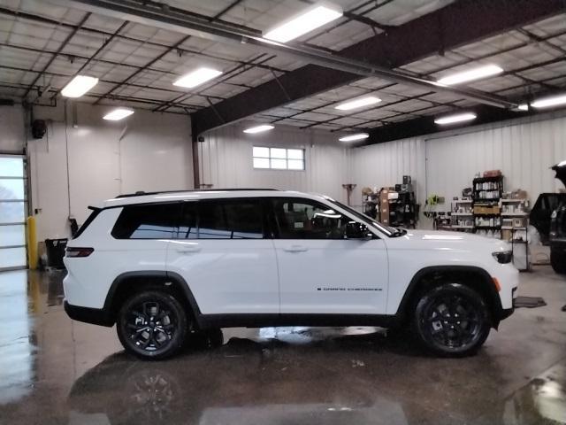 new 2025 Jeep Grand Cherokee L car, priced at $48,930