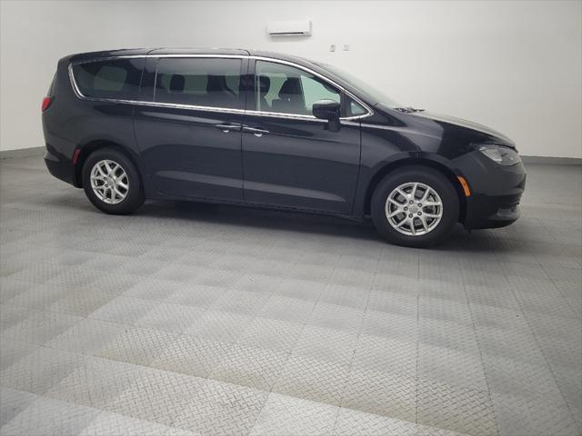 used 2019 Chrysler Pacifica car, priced at $17,895