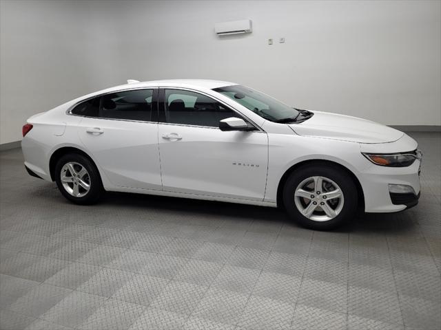 used 2024 Chevrolet Malibu car, priced at $25,395
