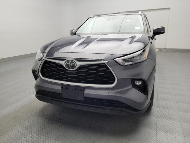 used 2020 Toyota Highlander car, priced at $26,895