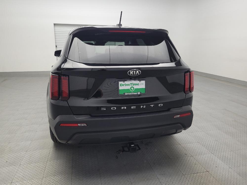 used 2021 Kia Sorento car, priced at $21,895