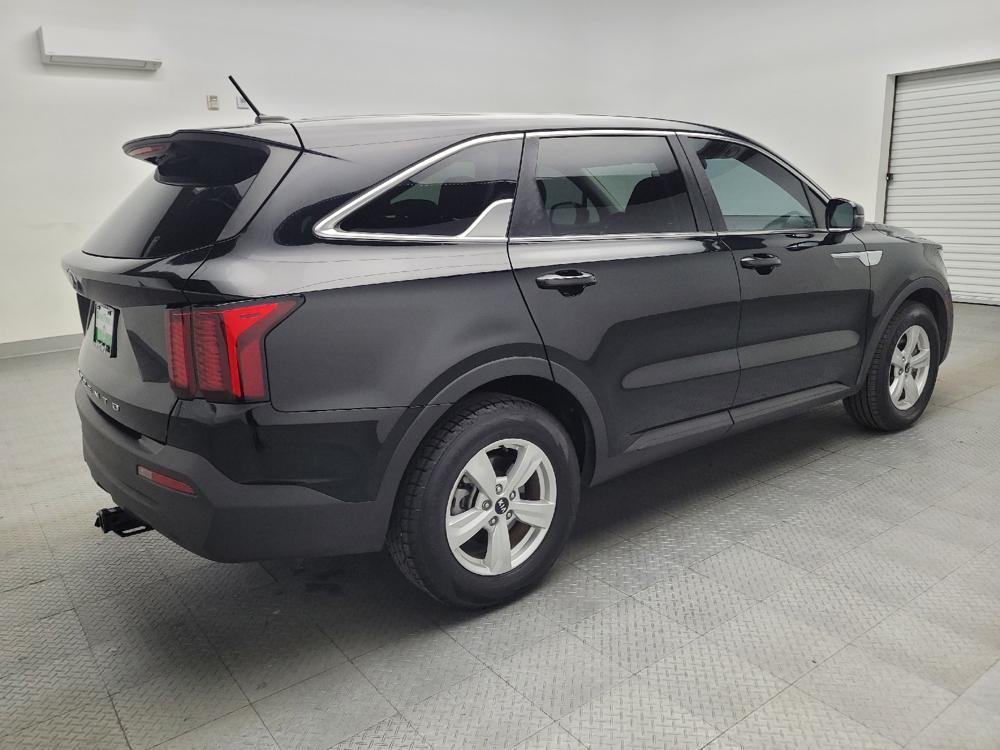 used 2021 Kia Sorento car, priced at $21,895
