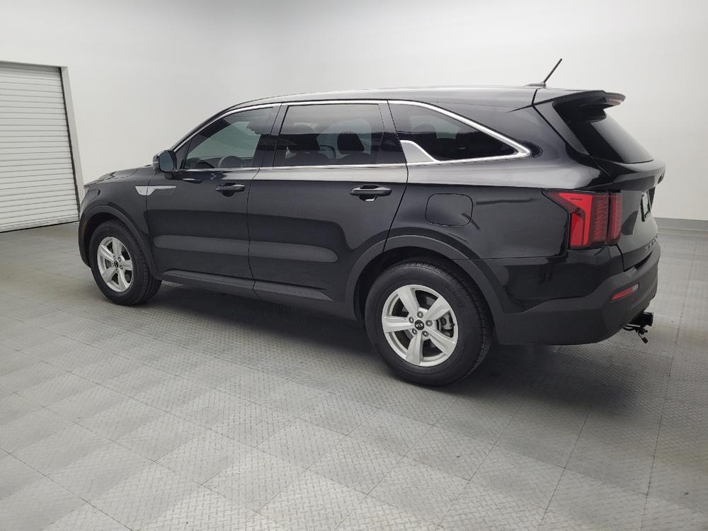 used 2021 Kia Sorento car, priced at $21,895