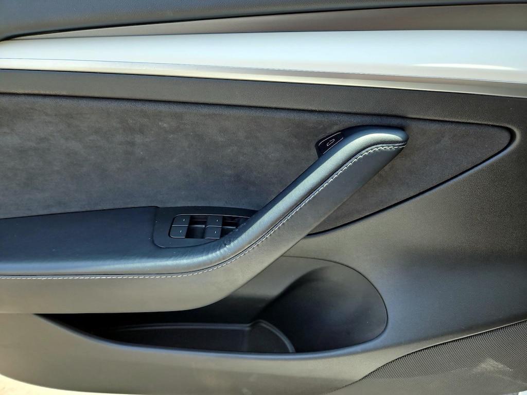 used 2023 Tesla Model 3 car, priced at $33,998