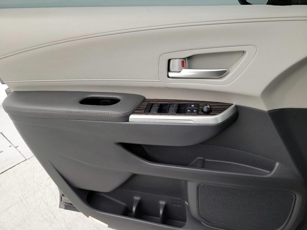 used 2022 Toyota Sienna car, priced at $39,998