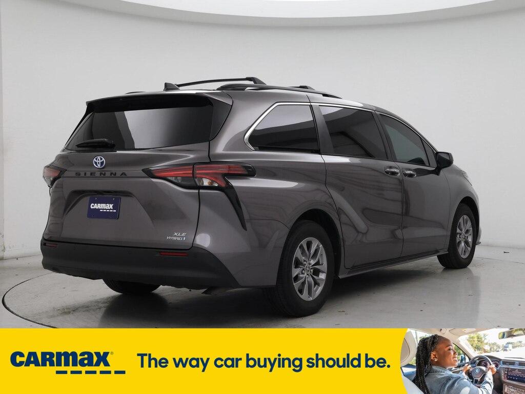 used 2022 Toyota Sienna car, priced at $39,998