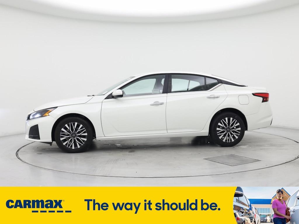 used 2023 Nissan Altima car, priced at $23,998