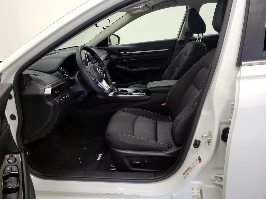used 2023 Nissan Altima car, priced at $23,998
