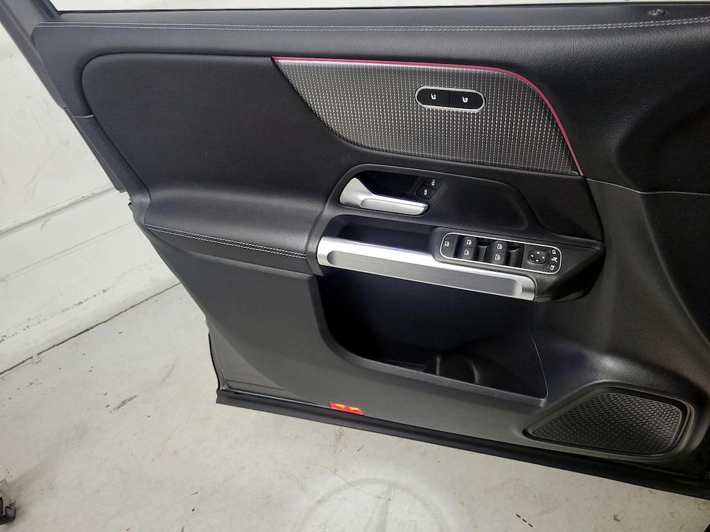 used 2022 Mercedes-Benz GLB 250 car, priced at $31,998
