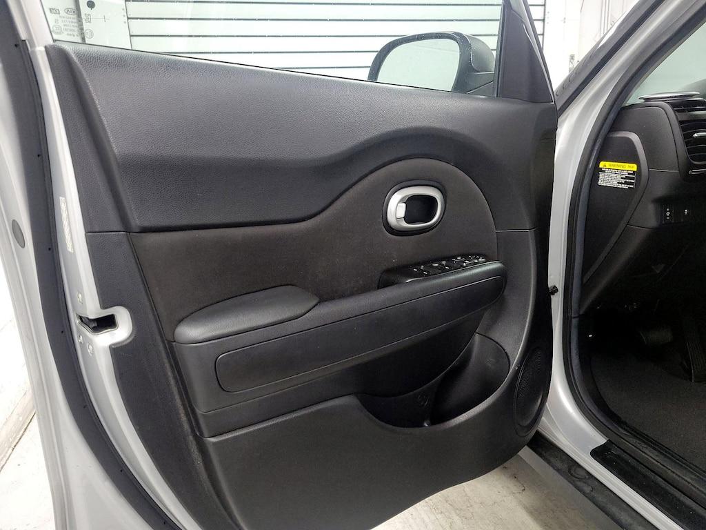 used 2015 Kia Soul car, priced at $9,998