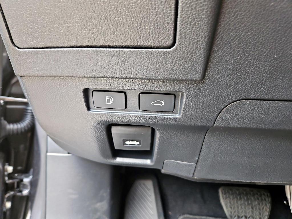used 2025 Lexus ES 350 car, priced at $45,998