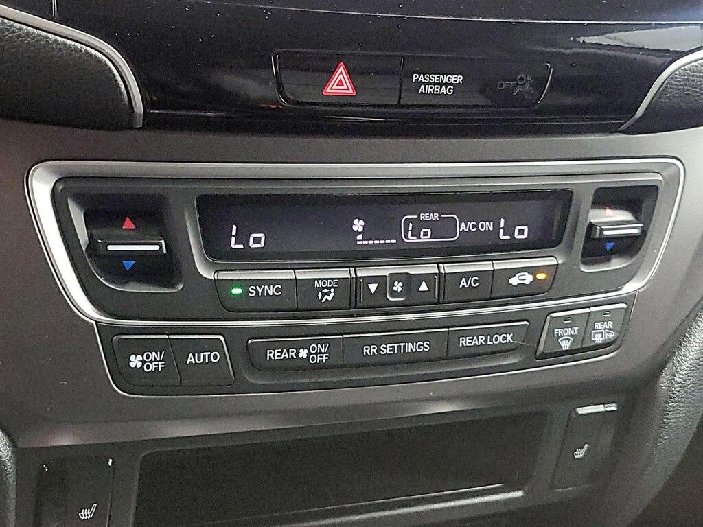 used 2021 Honda Pilot car, priced at $23,998