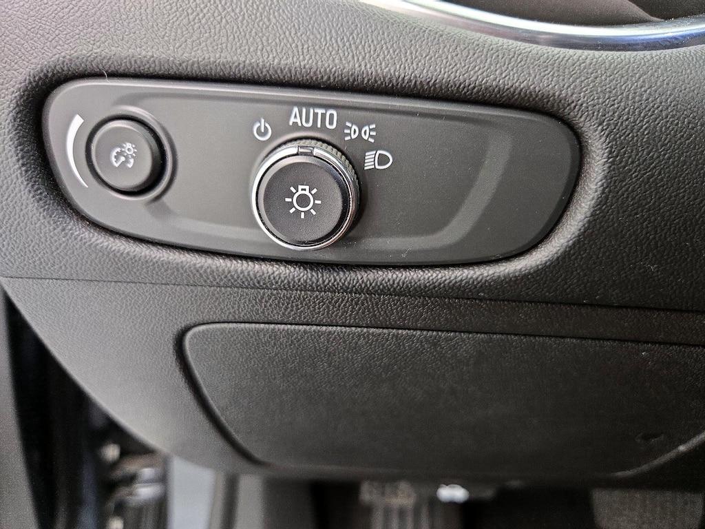used 2020 Chevrolet Malibu car, priced at $17,998