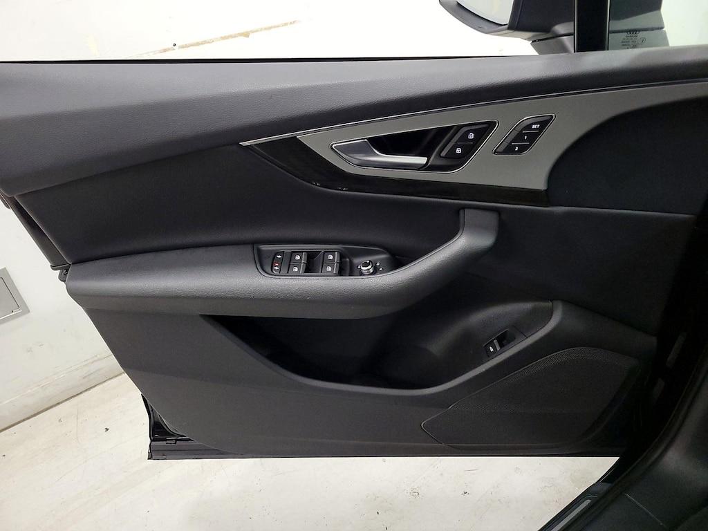 used 2019 Audi Q7 car, priced at $29,998
