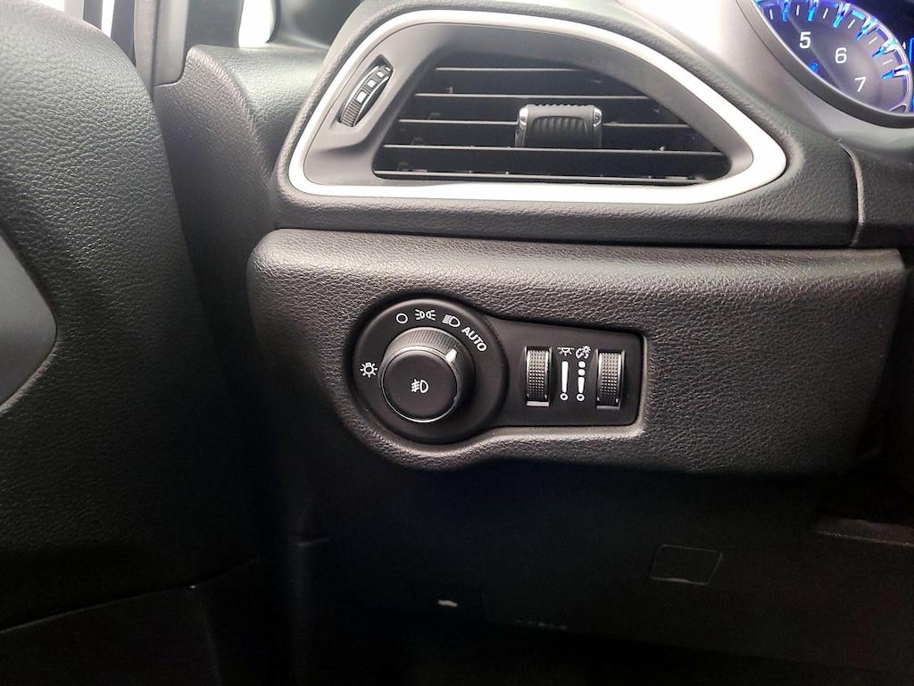 used 2020 Chrysler Pacifica car, priced at $22,998