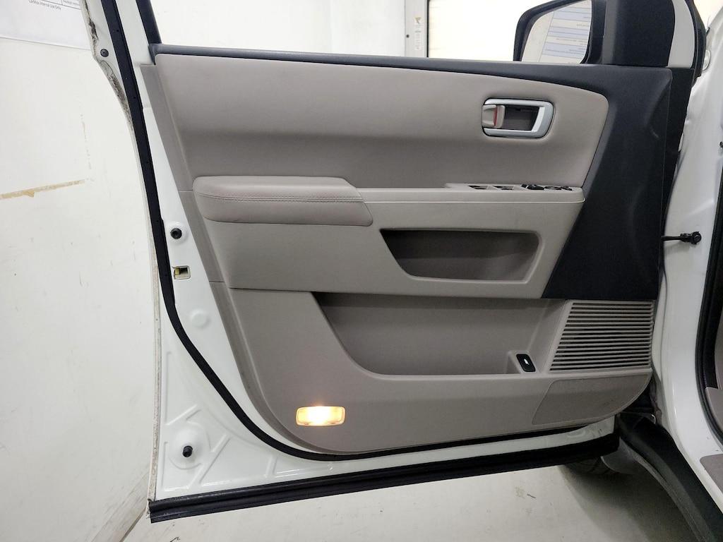 used 2015 Honda Pilot car, priced at $15,998