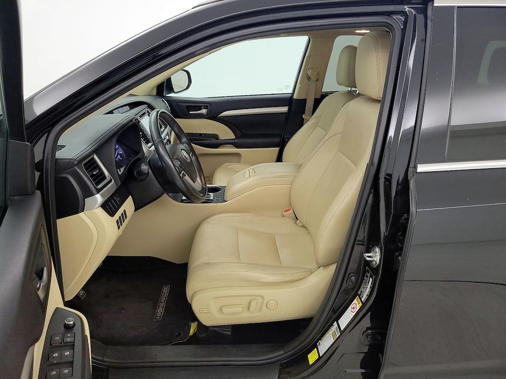 used 2015 Toyota Highlander car, priced at $21,998